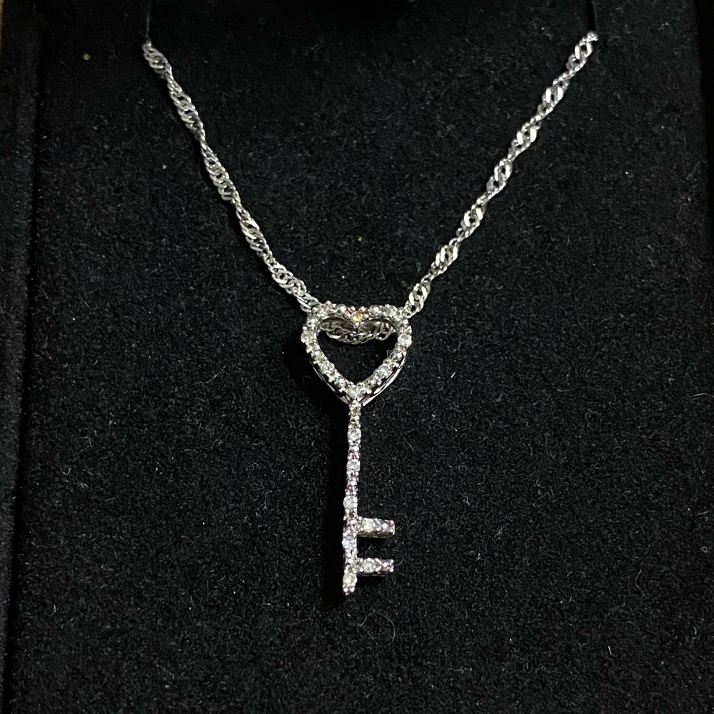 KAY Jewelers Diamond Key Necklace